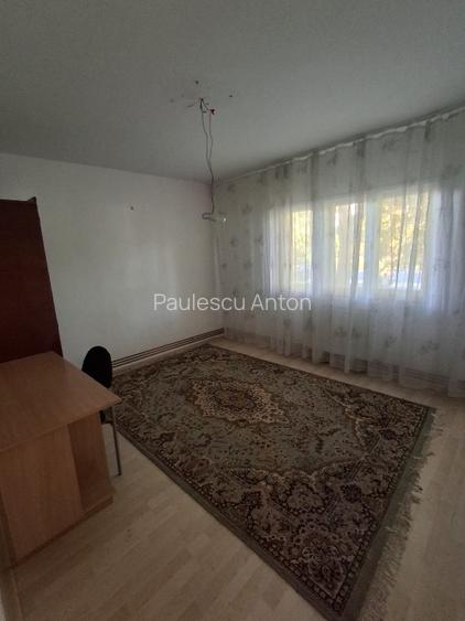Vand apartament spatios, 3 camere, decomandat, 2 bai, pret 1.575 euro/mp. - 5