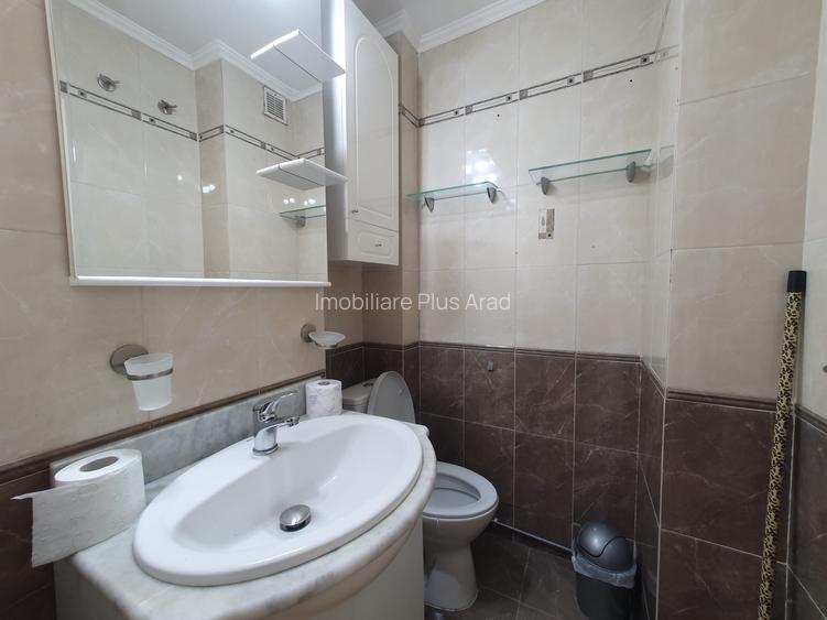 Inchiriez apartament 3 camere Malul Muresului - 13