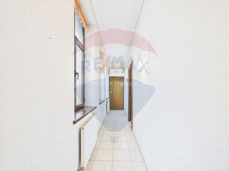 Apartament deosebit 2 camere Piața Romană | Clădire consolidata total - 12