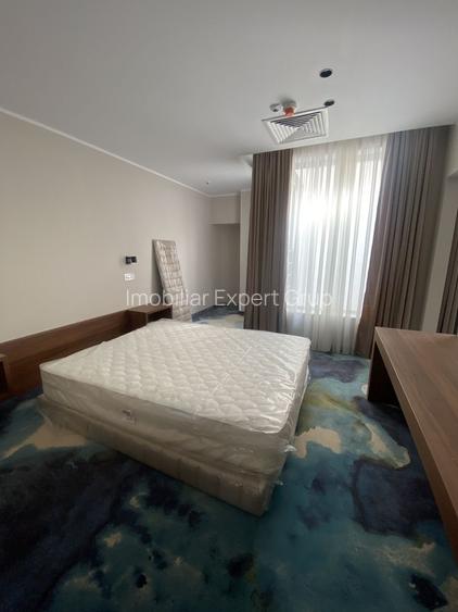 Universitate, imobil S+P+3+terasa - 15