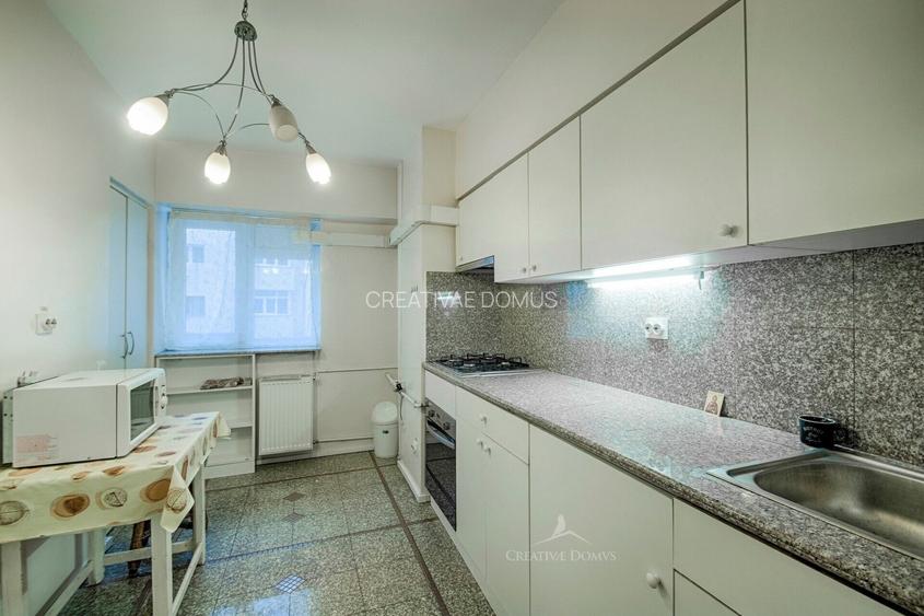 Universitate - Spatiu de birouri, 110 mp - 9
