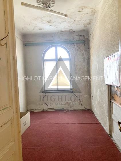 CASA INVESTITIE| Piata Victoriei Spital Grigore Alexandrescu - 10