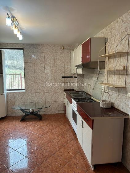 Casa Villa zona liniștită Piatra -Neamt - 8