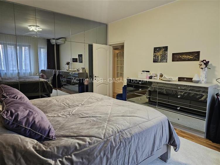 4 cam Floreasca, plus 1 cam mansarda(birou), in vila, curte, garaj - 12