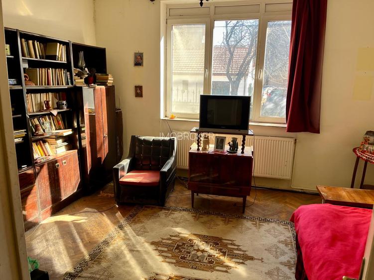 Vând casă cu teren mare în cartierul Mărăști - 10