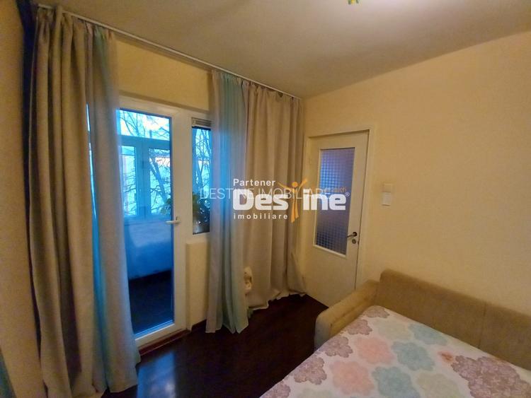 Apartament 2 camere 42 mp renovat cartier Smirodava Roman - 7