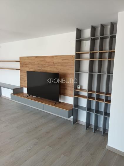 De inchiriat Apartament 4 camere - 9