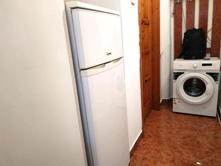 Garsoniera 27mp etaj 1 zona Bulevard mobilata utilata 39.000eur - 2