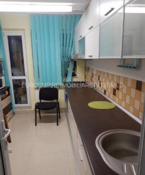 Apartament 3 camere Centru - 10