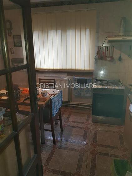 VILA P+1+M, Bariera, Constructie 2005 din Caramida si BCA - 7