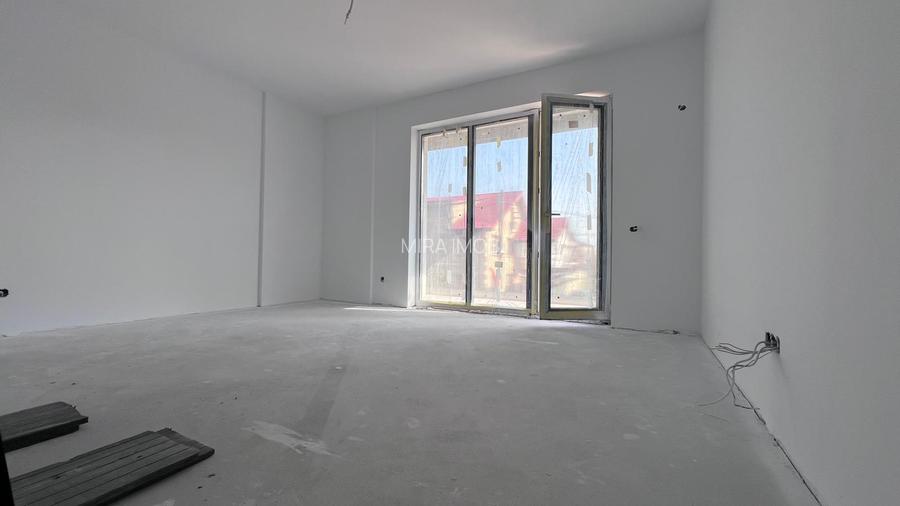 Bloc Boutique-3Etaje-2Camere - 3