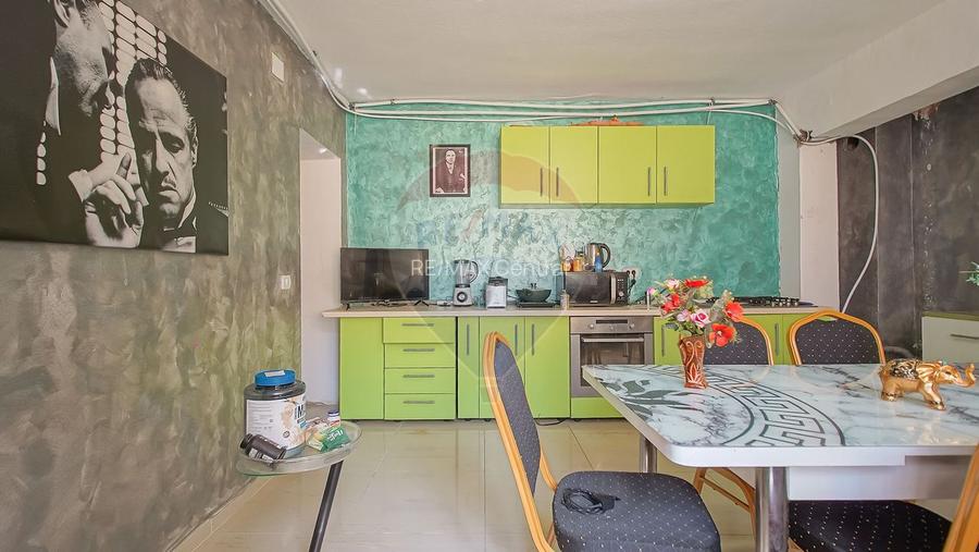 Casă individuală + corp secundar, 475 mp utili, Codlea - 14