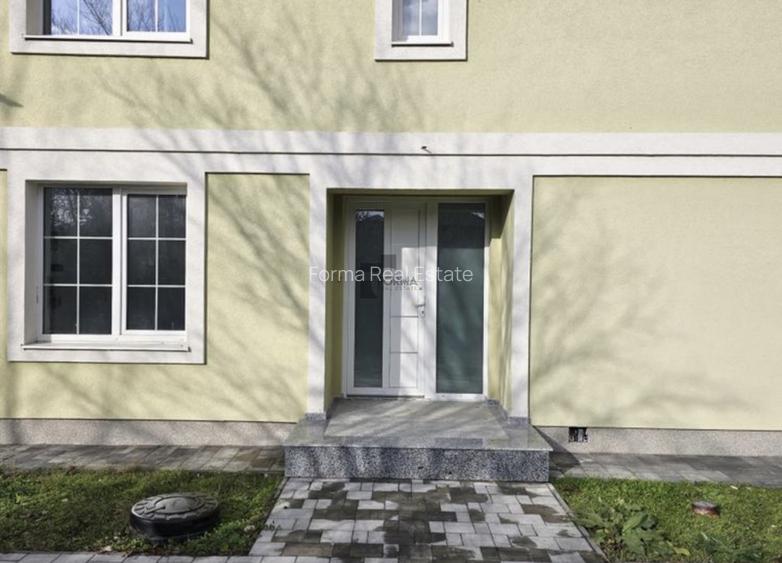 Vila Boutique in Otopeni Stil Britanic - Mansarda Locuibila - Aproape de Metrou - 4