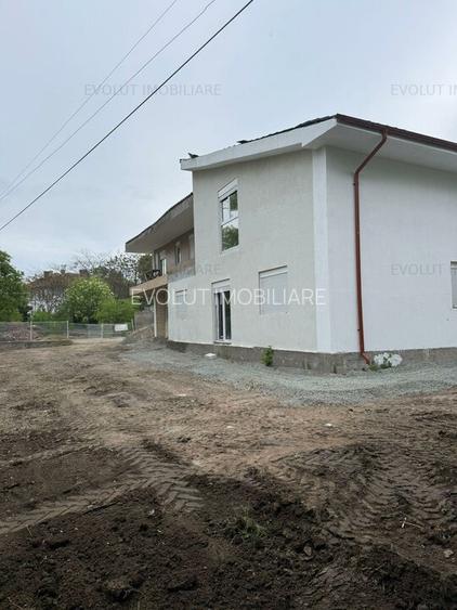 Proprietate comerciala versatila  în Eforie Sud cu vedere panoramica lac - 35