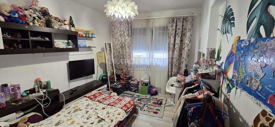 Apartament 3 camere de vanzare, Brown Residence Metalurgiei, Sector 4 - 5