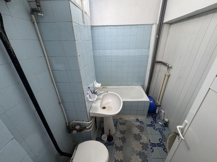 Apartament 3 camere zona Far