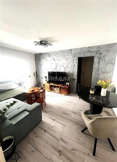 SOARELUI - ETAJ 2 - BLOC IZOLAT - 3 CAMERE - 2 BAI - CENTRALA PROPRIE - CLIMA - 2