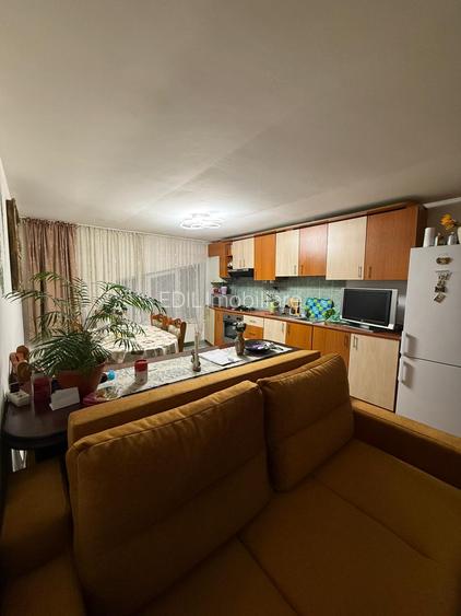 Apartament de vânzare, 3 camere, 74 mp, Plopilor zona Parcul Iuliu Hațieganu - 15
