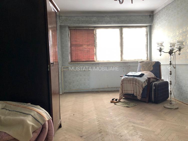 - Calarasilor! Apartament 4 camere decomandat! suprafata 93mp - 4