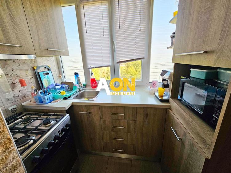 Apartament cu 2 dormitoare, etaj 3, mobilat, utilat, cu boxa, Ampoi 1 - 2