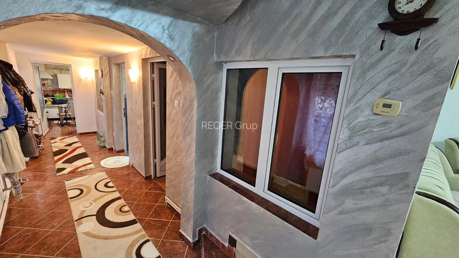 URGENT -Zona AFI Palace casa 2007 parter 3 camere  la 109000 euro - 16