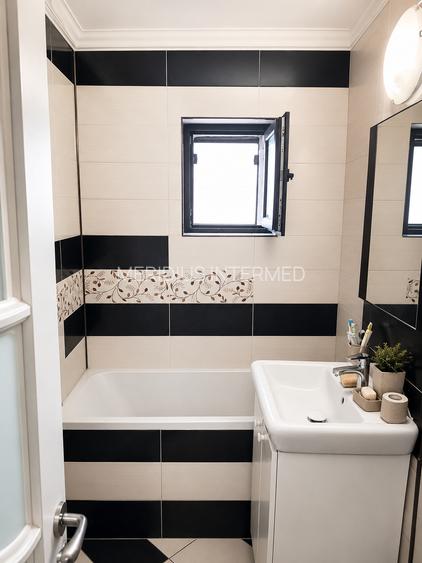 Închiriere Apartament 2 Camere Decomandat, Modern, Trocadero – Etaj 3 - 7