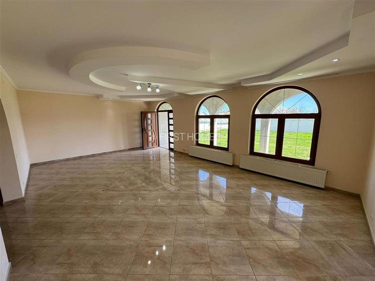 Casa noua de vanzare in Vulturu - Hângulesti 89.000 Euro - 12