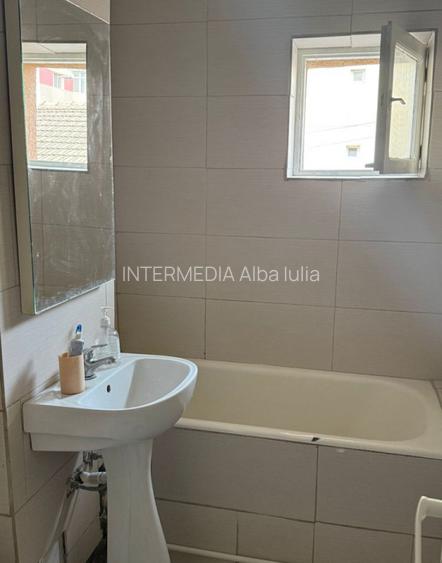 APARTAMENT 2 CAMERE I CETATE I DE INCHIRIAT I MOBILAT SI UTILAT I - 8