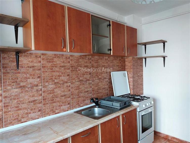 Apartament 4 camere, zona Micalaca, parter. De inchiriat sau de vanzare! - 5