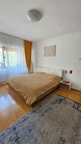 Apartament 2 camere decomandat 56mp - ETAJ 1 - Belvedere Nicolina - bloc 1986 - 3