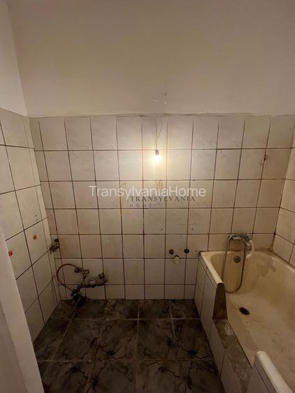 Garsoniera de vanzare, zona centrala - 6