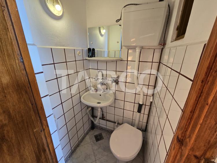 Casa individuala de vanzare 4 camere 120mp si curte 1310 mp Gusterita - 20