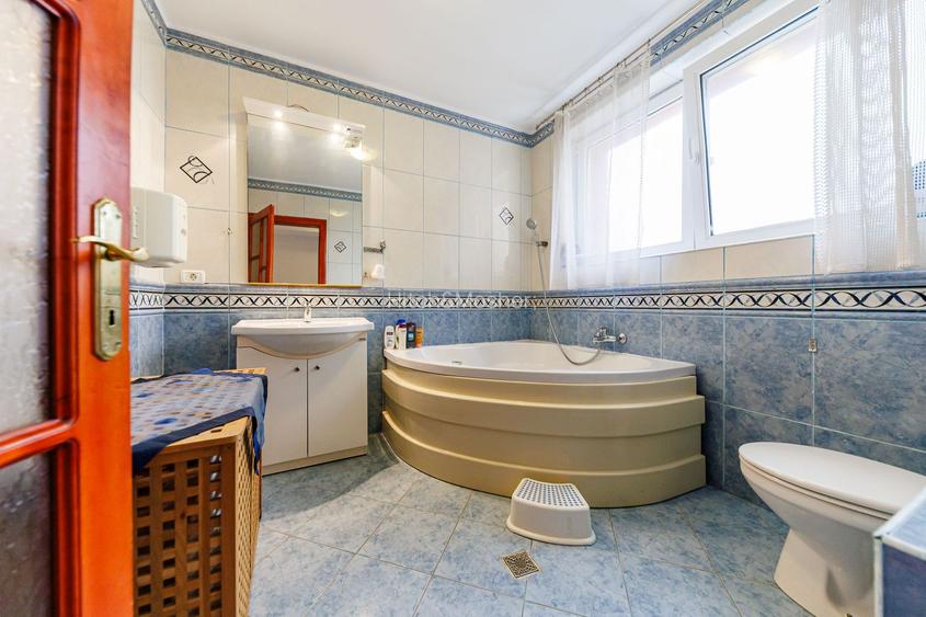 Casă de vânzare în Ghiroda – Comision 0% - 45