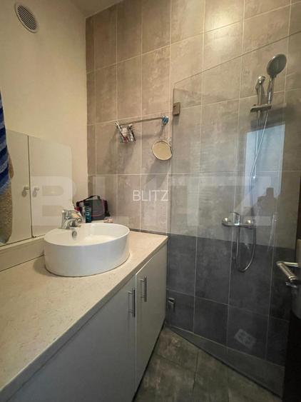 Central!Casa 3 camere, teren 90mp , 2 parcari private! - 10