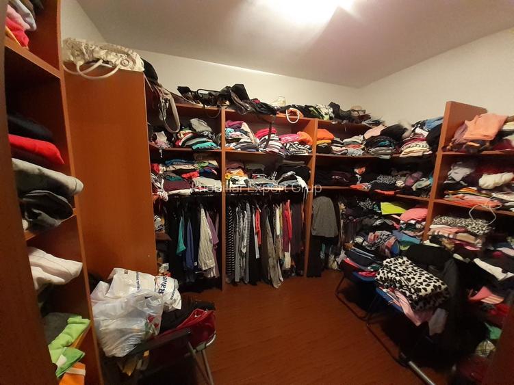 Saftica Ilfov Vila 257mp, 6 camere, Curte Teren 1227 mp, nou 2015 - 25