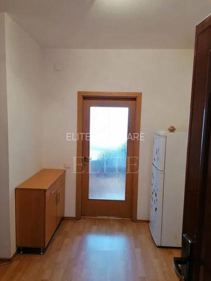 Apartament o camera în zona COMPLEX IRIS - 6