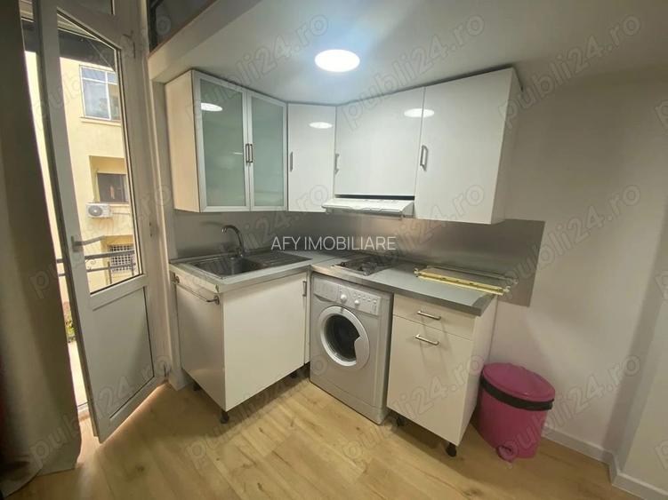 De vanzare Studio Cochet cu Balcon, Cișmigiu Sector 1 - 4