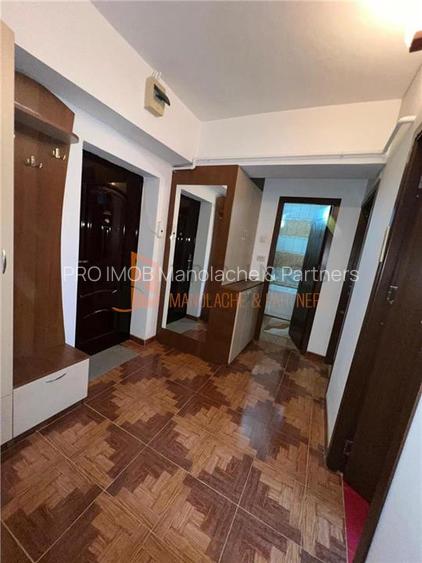Apartament 2 camere cf 1  decomandat zona Ultracentral - 4