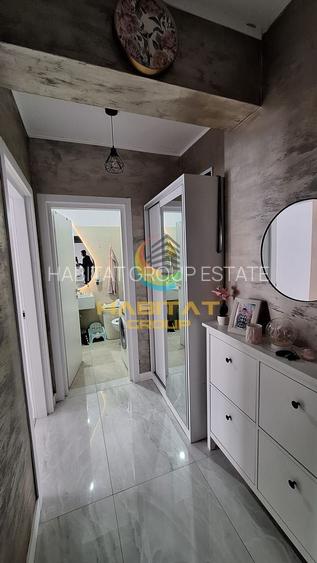 Vanzare Apartament 2 Camere Decomandat ! - 40