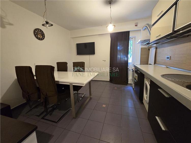 Inchiriez apartament spatios 2 camere parter Nerva Traian - 3