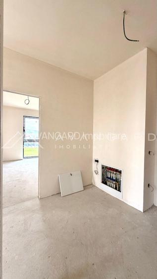 Apartament 3 camere, CF disponibil, 2 balcoane, bloc nou - 7