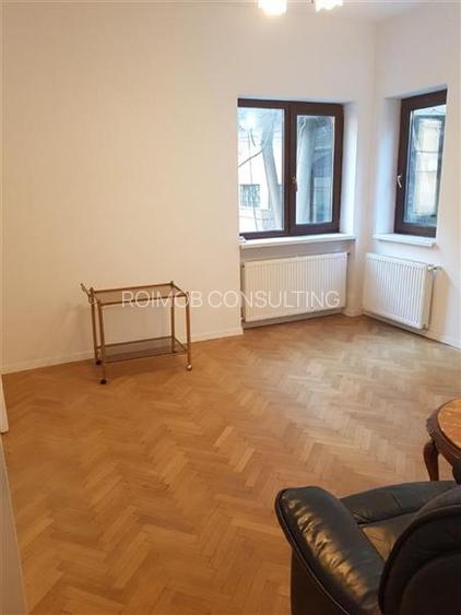 Armeneasca, apartament deosebit, 5 camere, renovat , zona cu acces facil. - 6