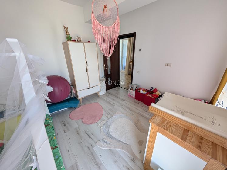 Casa premium 5 camere 141 mp Tunari | 0 comision | Vedere panoramica spre lac - 16