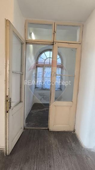 Apartament de vânzare în Palatul Berde, strada Horea - 20