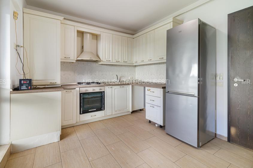 Apartament decomandat cu curte proprie de 170 mp - 3