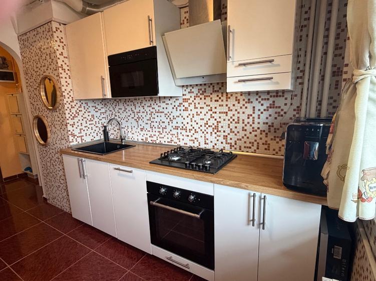 Vanzare Ap. 2 camere , 57 mp, Strada Turda , Sect 1, parc Regina Maria - 2