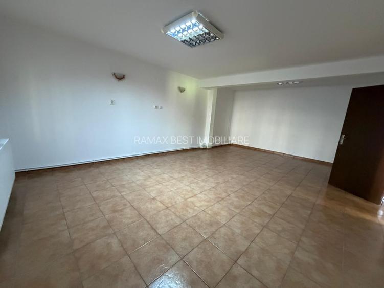 Vitan Mall  - Dristor Mihai Bravu - 21