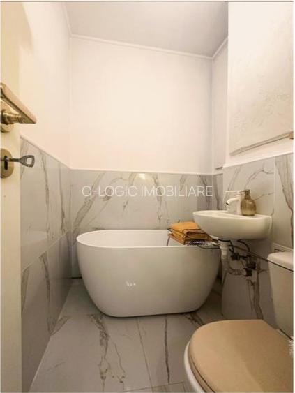 Garsoniera libera la vanzare, recent renovata zona Piata Astra - 7