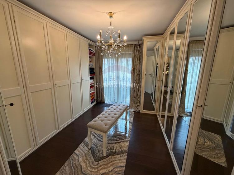 De vanzare Casă / Vilă cu 9 camere la lac cu piscina - 11