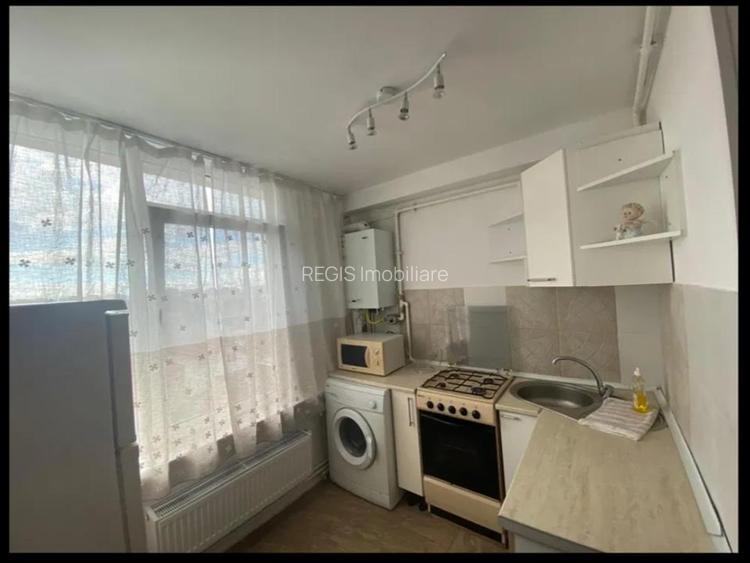 Garsoniera mobilata si luminoasa  Astra - 4